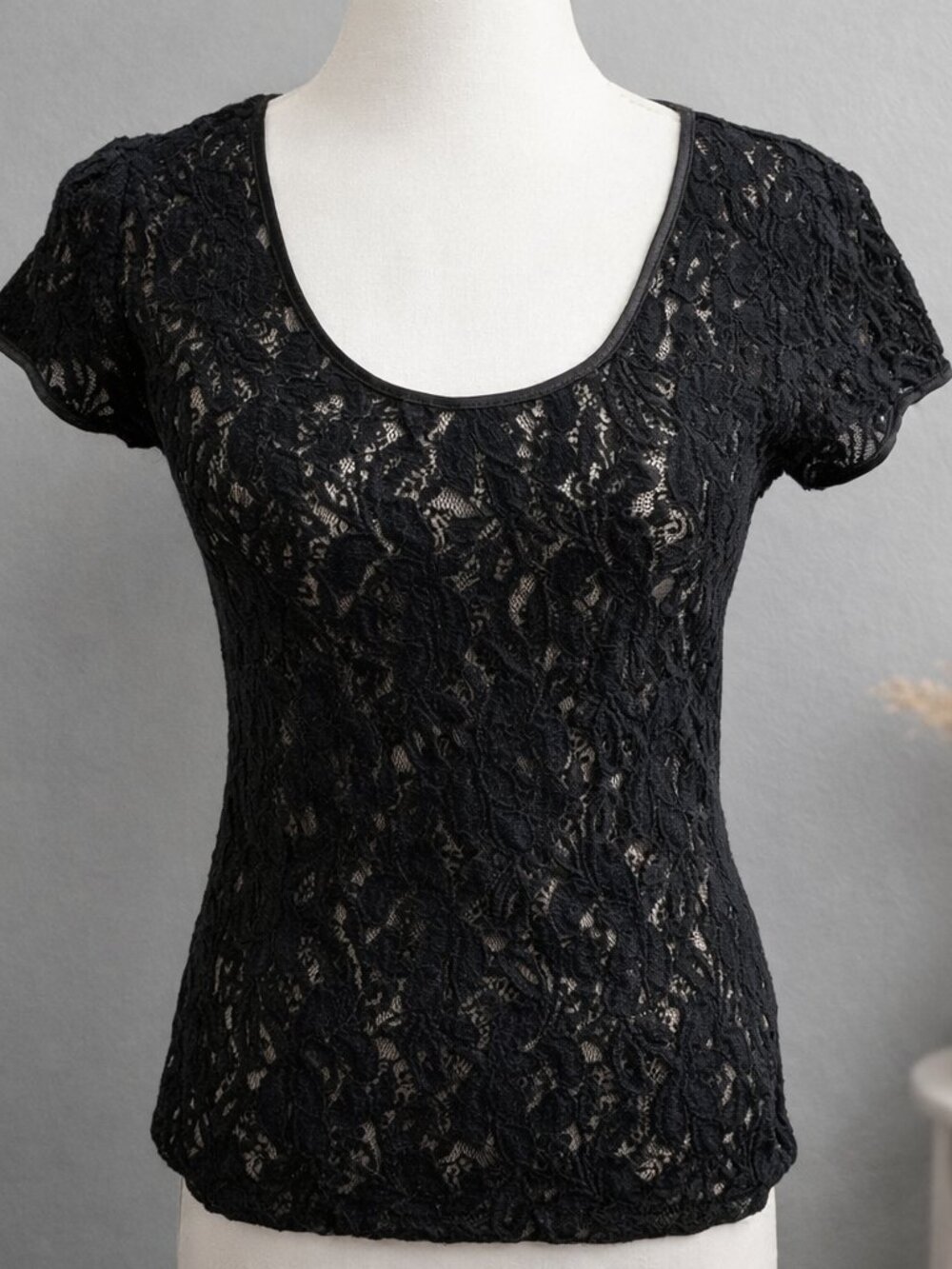 BR Black Lace Short‑Sleeve Top Sexy Barbiecore  Cottagecore Bohemian Romantic